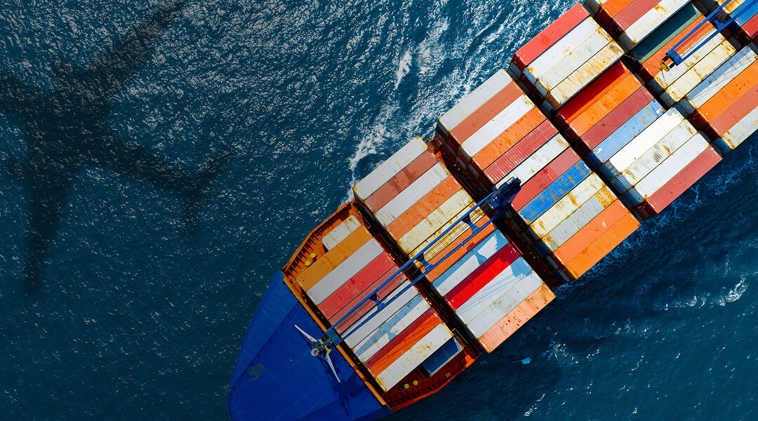 Sea Freight vs Air Freight: Which Is Right for Your International Move?
